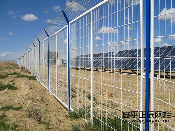 圍墻護欄鐵絲網報價