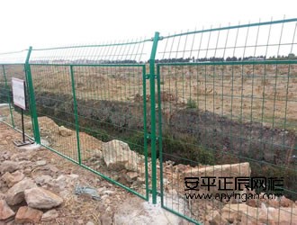 鐵絲網護欄網廠家