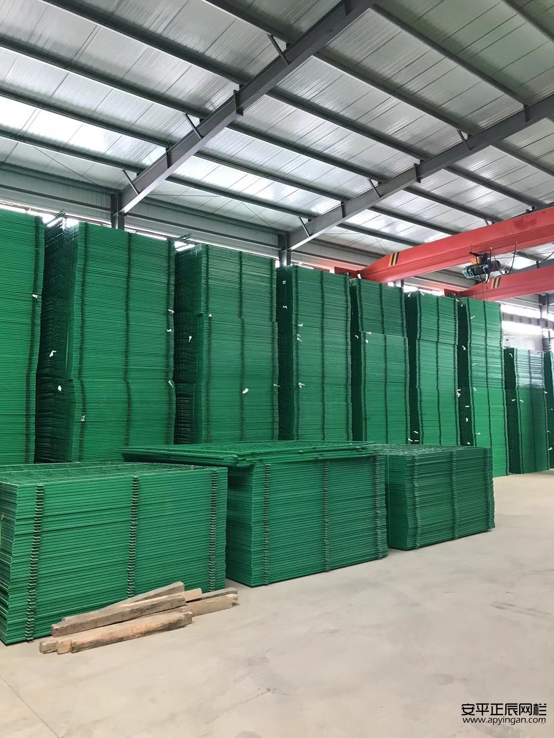 光伏發(fā)電站圍欄網(wǎng)廠家