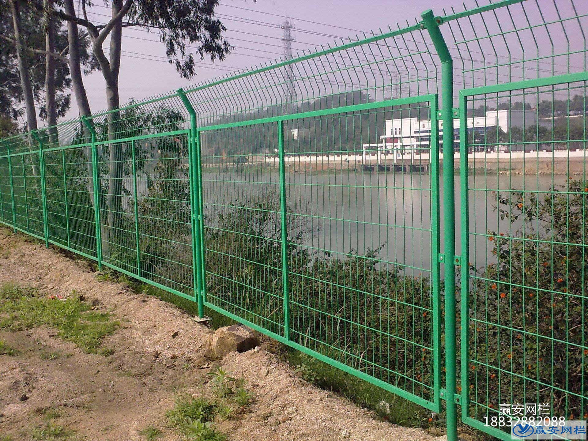 框架公路護欄網(wǎng)