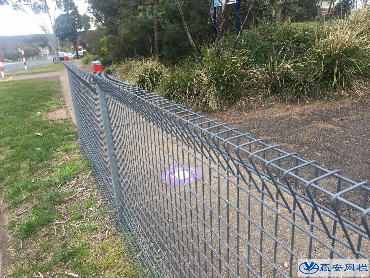 公路護欄網(wǎng)