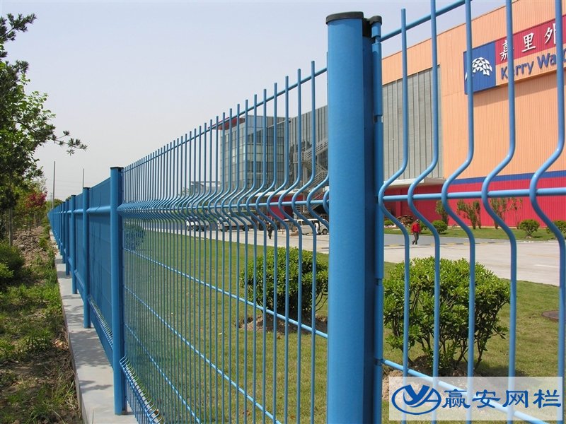 公路護欄網(wǎng)