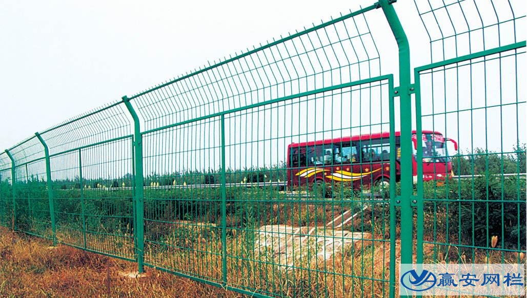 公路鐵絲圍欄網
