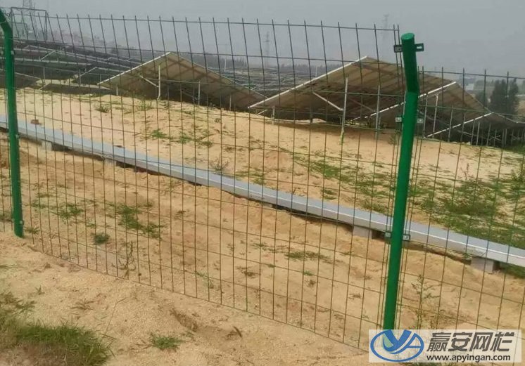 圈地鐵絲圍欄網