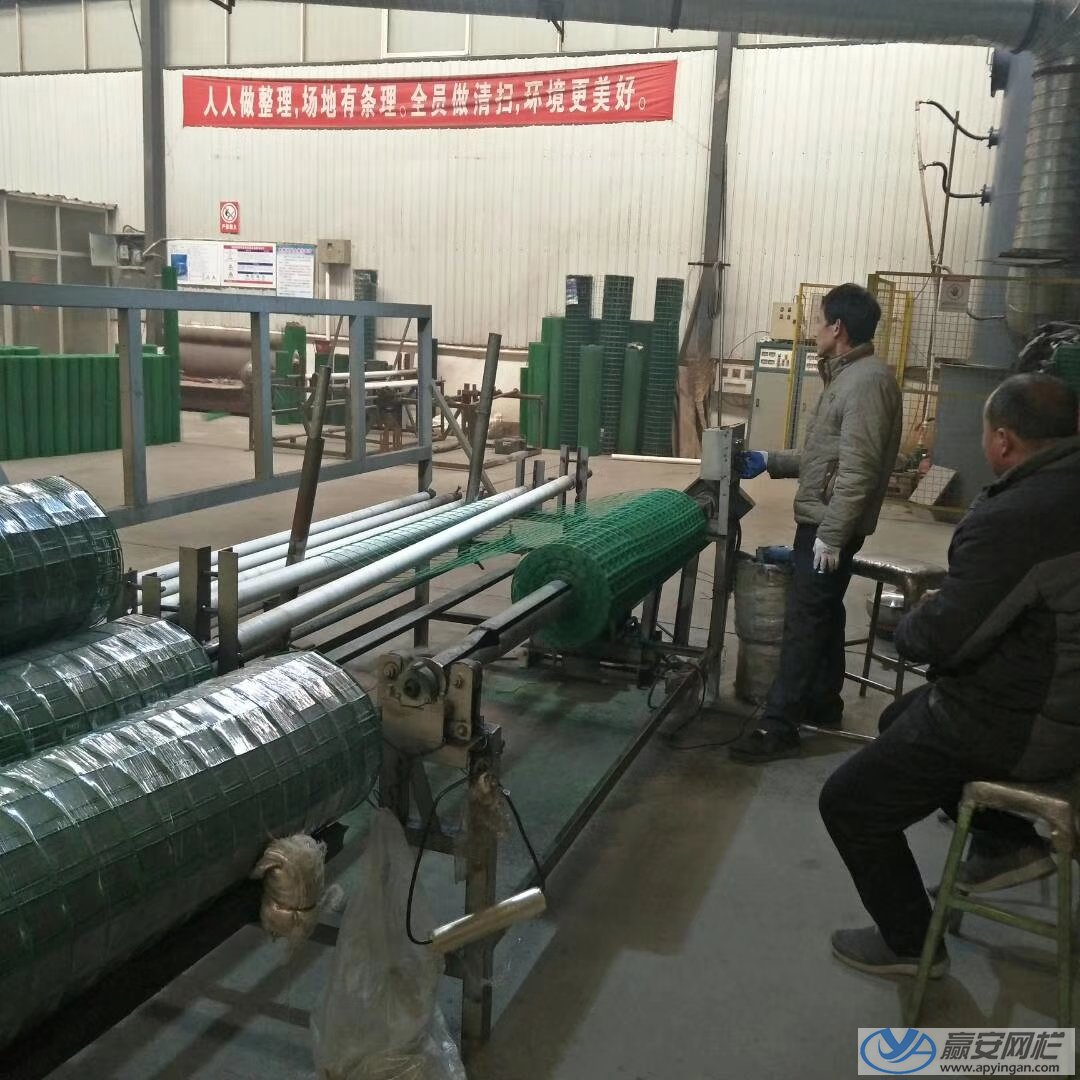 養雞場圍欄網生產車間設備 養雞場圍欄網