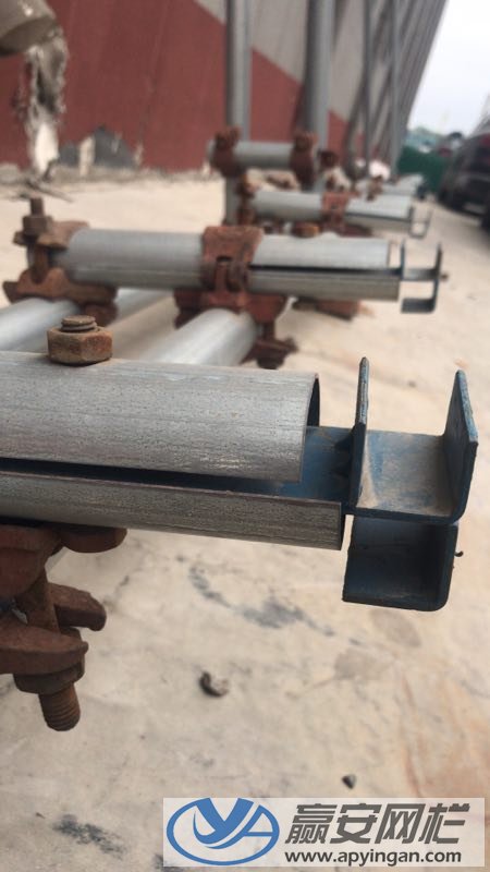 爬架網(wǎng)連接件