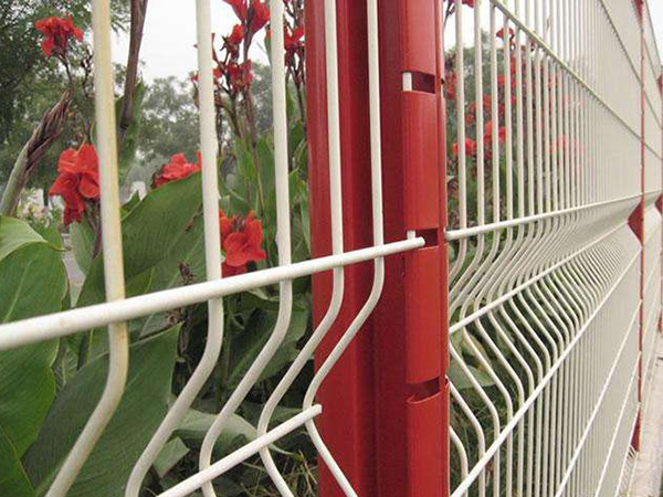 三角折彎護欄網