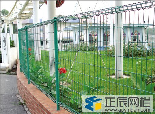 市政鋅鋼護欄網(wǎng)廠家直銷