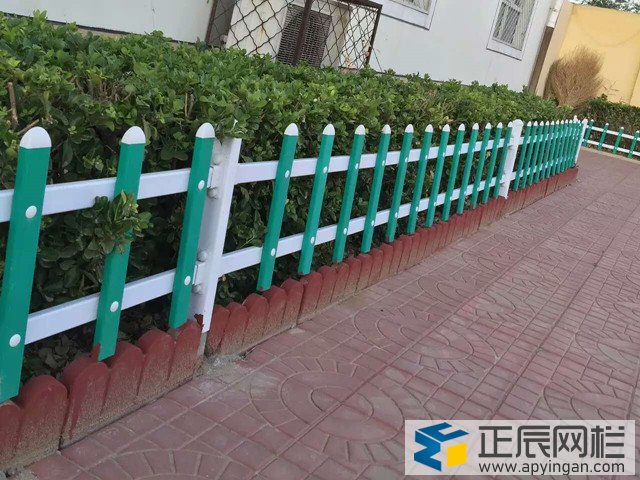 小區花園護欄網圖片