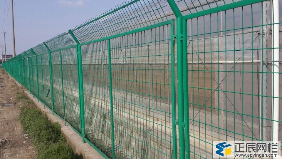 圍欄網(wǎng)片價格