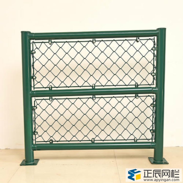 球場圍欄網(wǎng)多少錢一平方