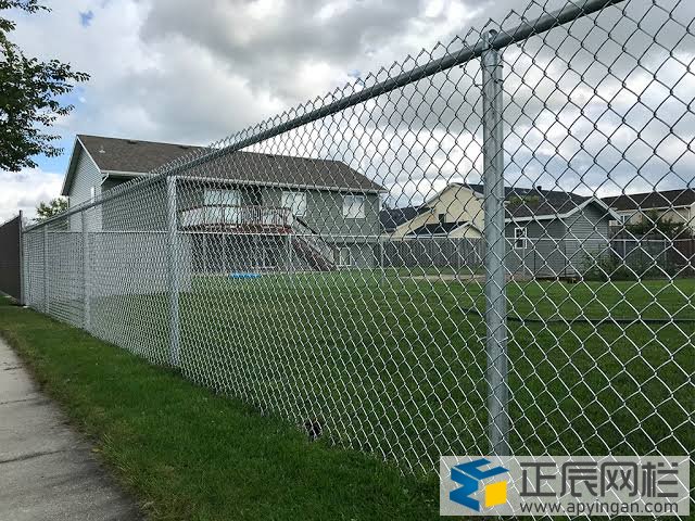 護欄網(wǎng)選購