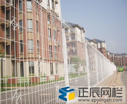 一米的護欄網(wǎng)多少錢?