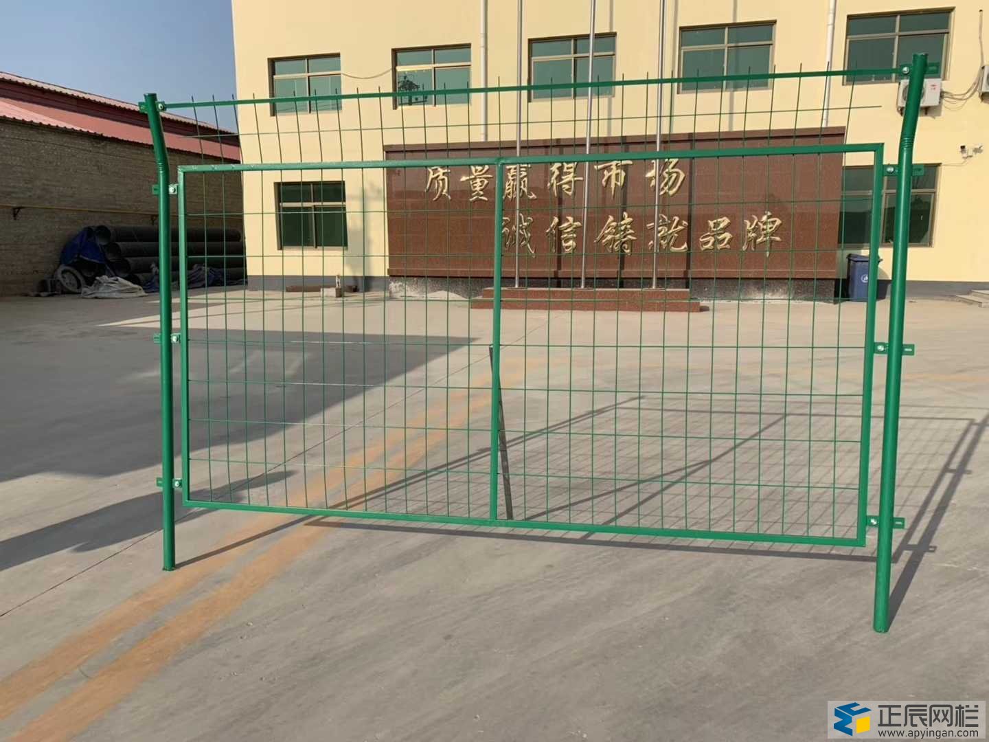 焊接護欄網(wǎng)