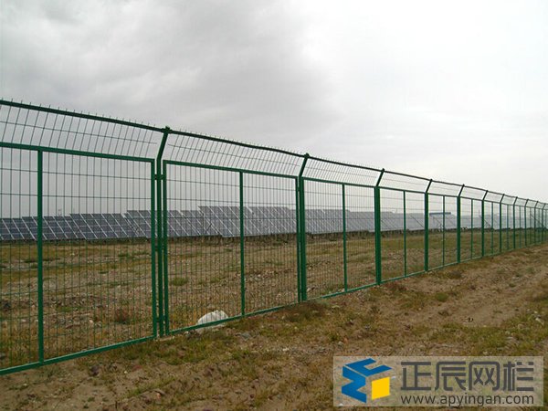 光伏區護欄網
